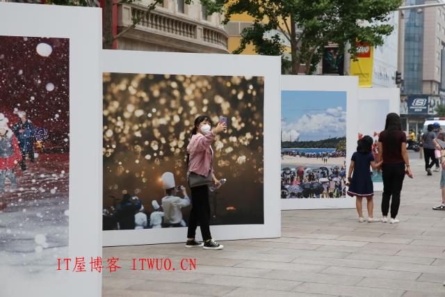 “百年·百姓——中国百姓生活影像大展(1921-2021)” 开幕,第3张 “百年·百姓——中国百姓生活影像大展(1921-2021)” 开幕,“百年·百姓——中国百姓生活影像大展(1921-2021)” 开幕 第3张,第3张